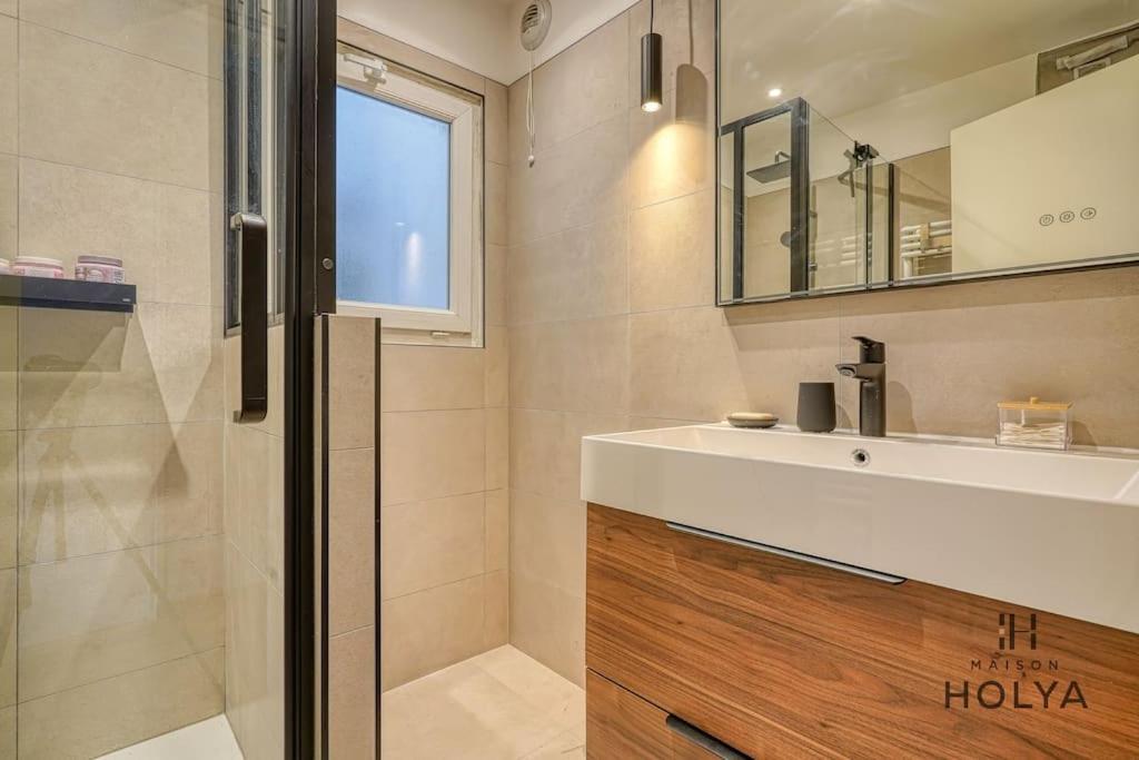 Appartement Le Retro - A Bastille - 170C Parijs